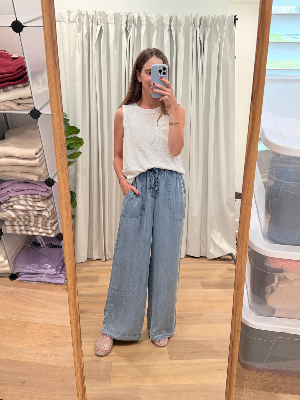 Drawstring Patch Pocket Pant