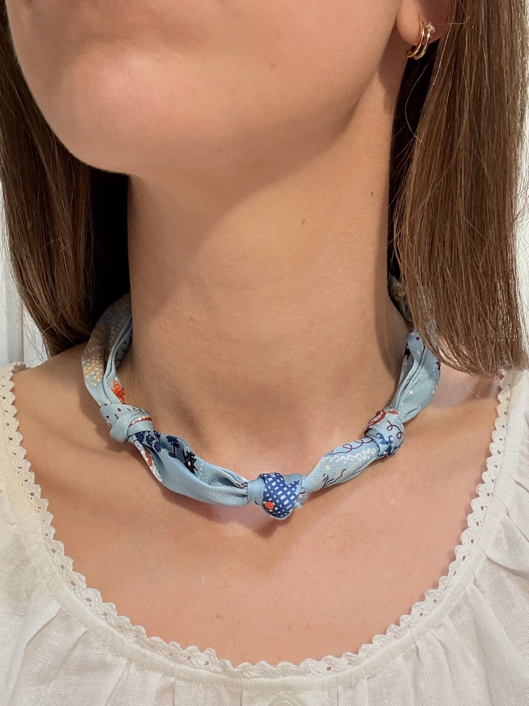 Knotted Floral Print Scarf Necklace