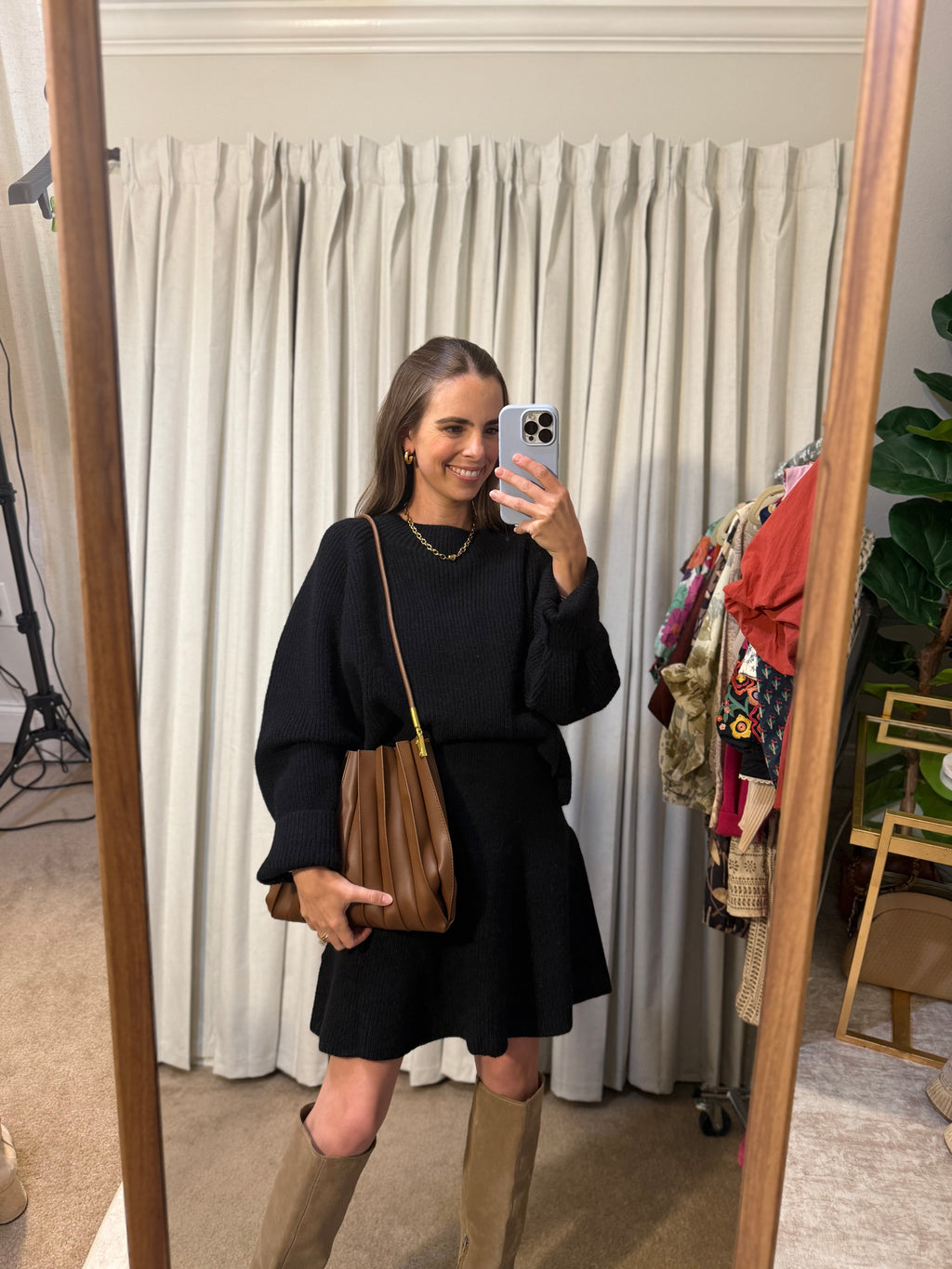 Carrie Chocolate Pleated Bag