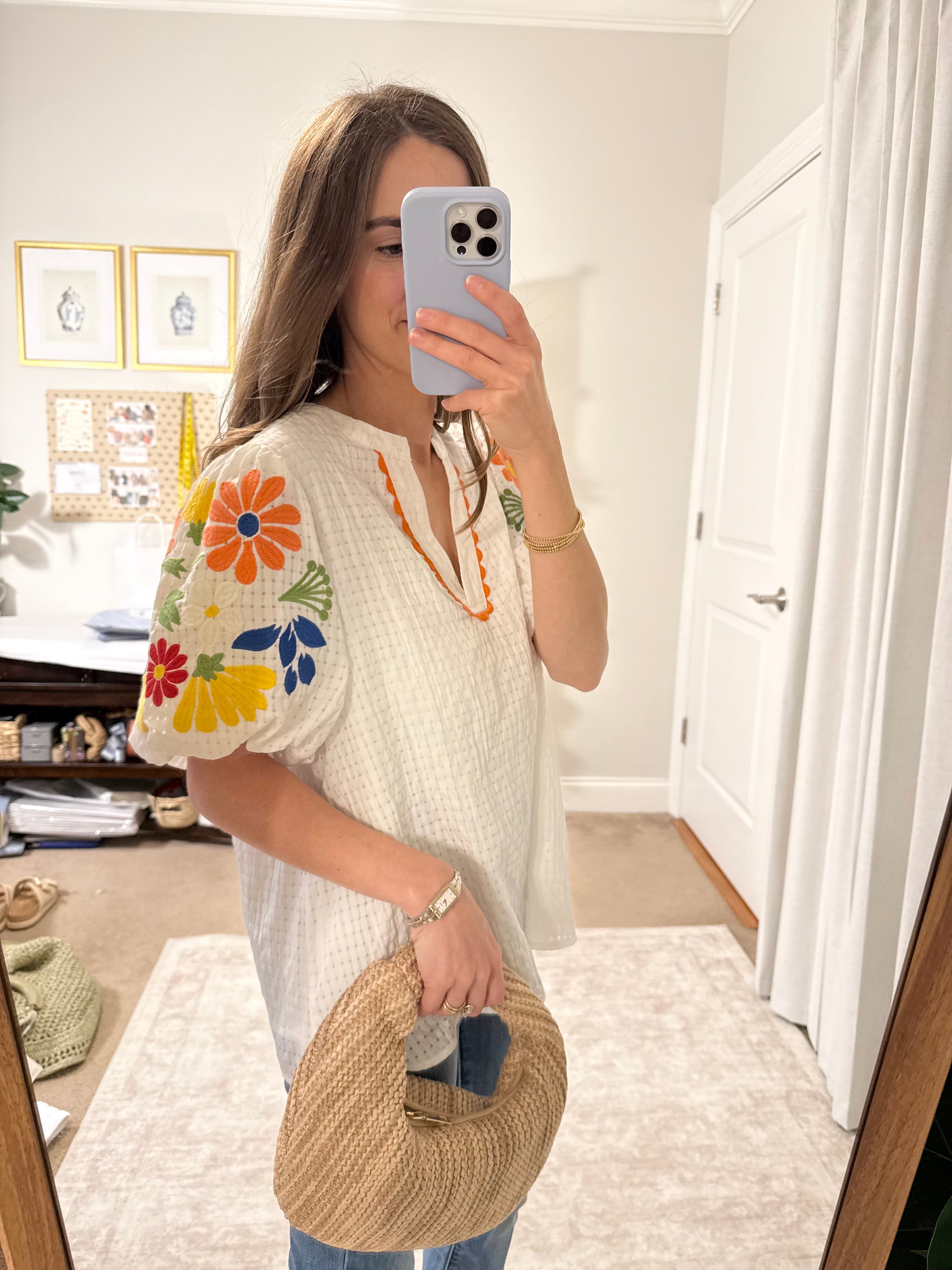 Embroidered Puff Sleeve Top