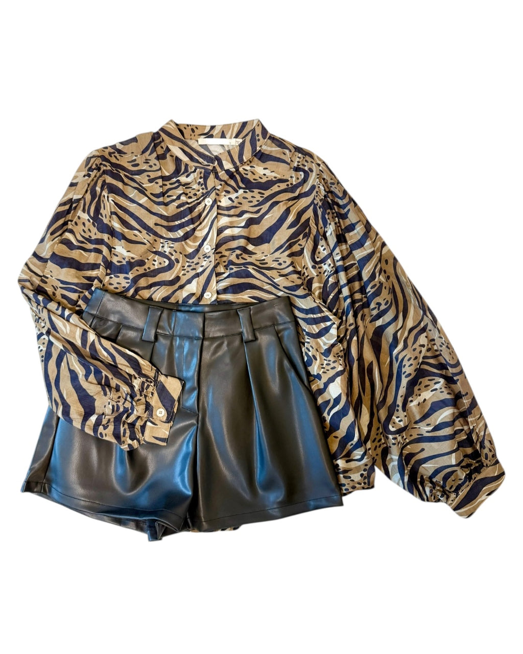 Pleated Detail Short