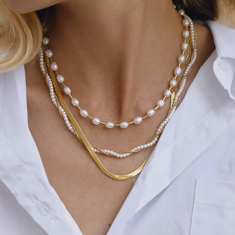 Fresh Water Pearl Bar Necklace